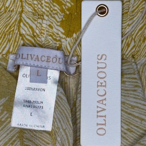 Olivaceous Yellow Halter Jumpsuit Large Split Leg Yellow Palm Print 1-Piece Boho - Picture 8 of 10